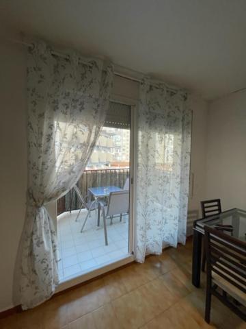 Apartamento Vacacional إمبوريابرافا المظهر الخارجي الصورة